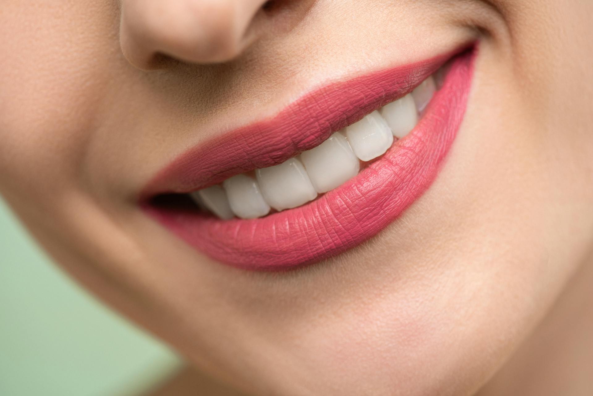 Attractive Makeup Tips for Different Lip Shapes